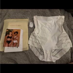 Honeylove sz m shapewear NEW